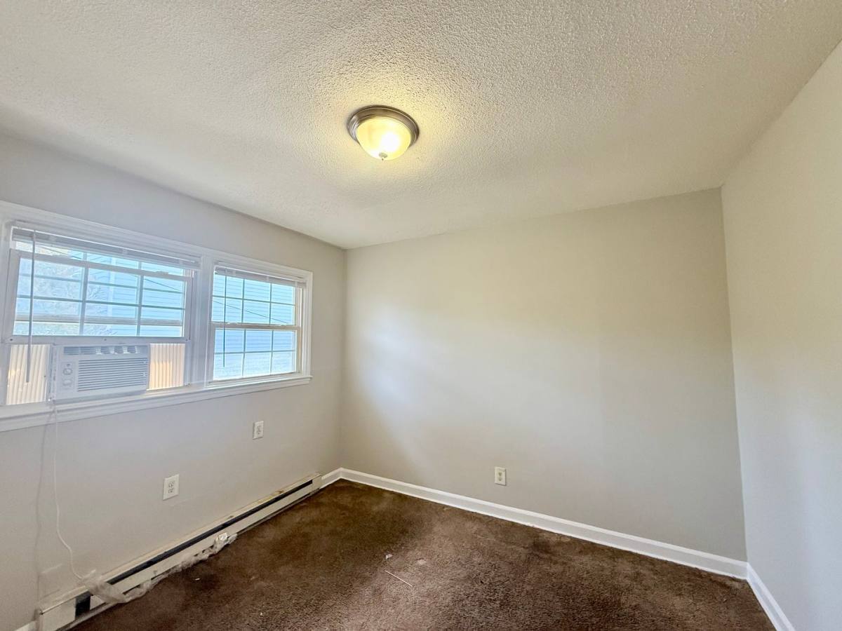 Townhouse for rent at 1132 Montcalm St #3, Charlotte, NC 28208