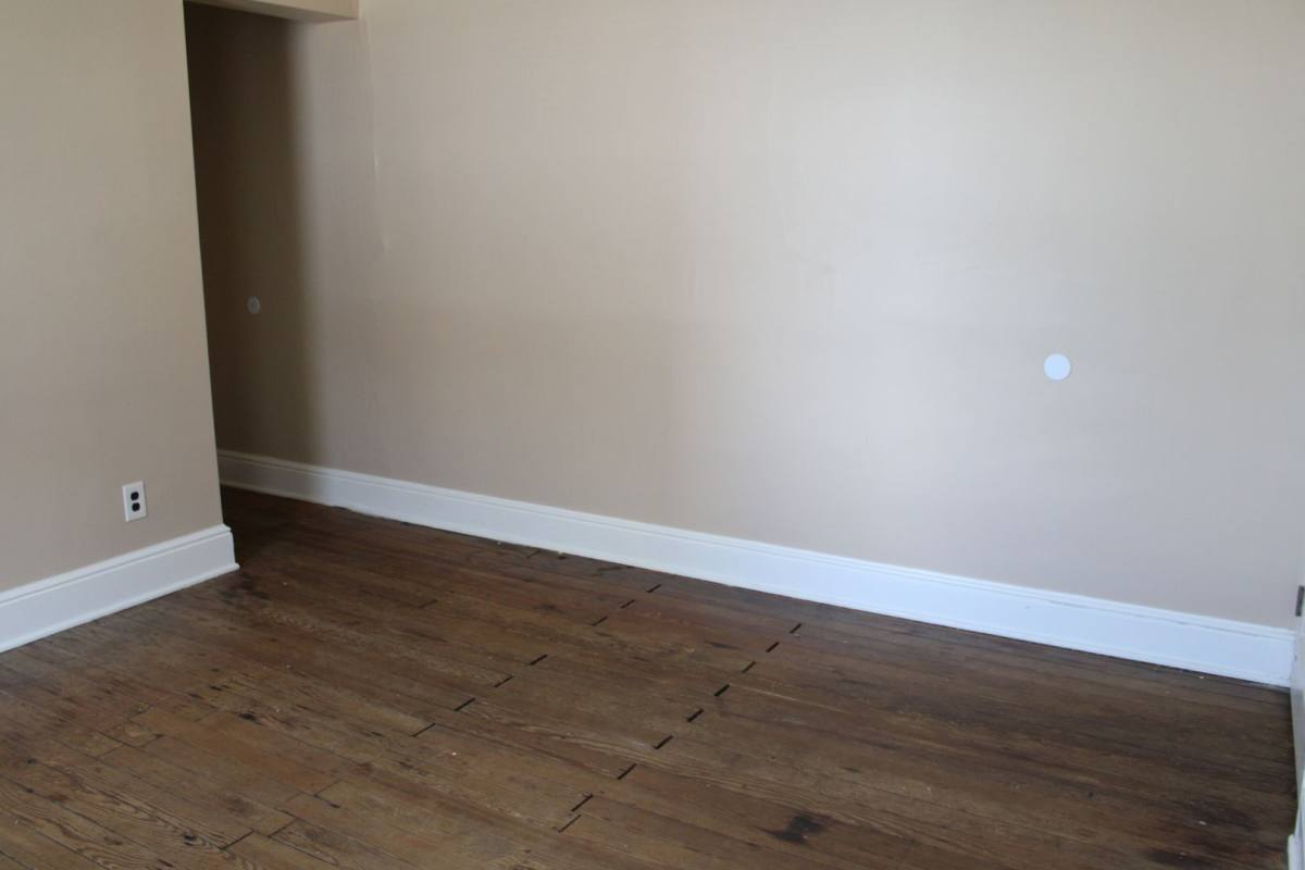 Apartment for rent at 983 E Philadelphia St - 1st Floor, York, PA 17403