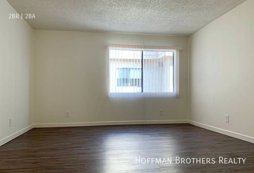 Apartment for rent at 1012 E Acacia Ave #206, Glendale, CA 91205