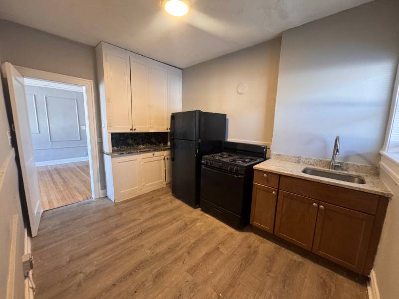 Apartment for rent at 37-39 W 14th Place #37-1, Chicago Heights, IL 60411