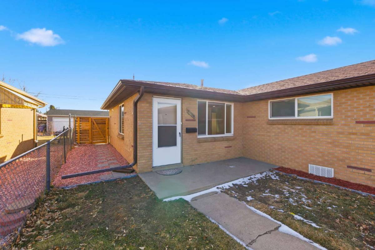 House for rent at 5104 E 33rd Ave, Denver, CO 80207