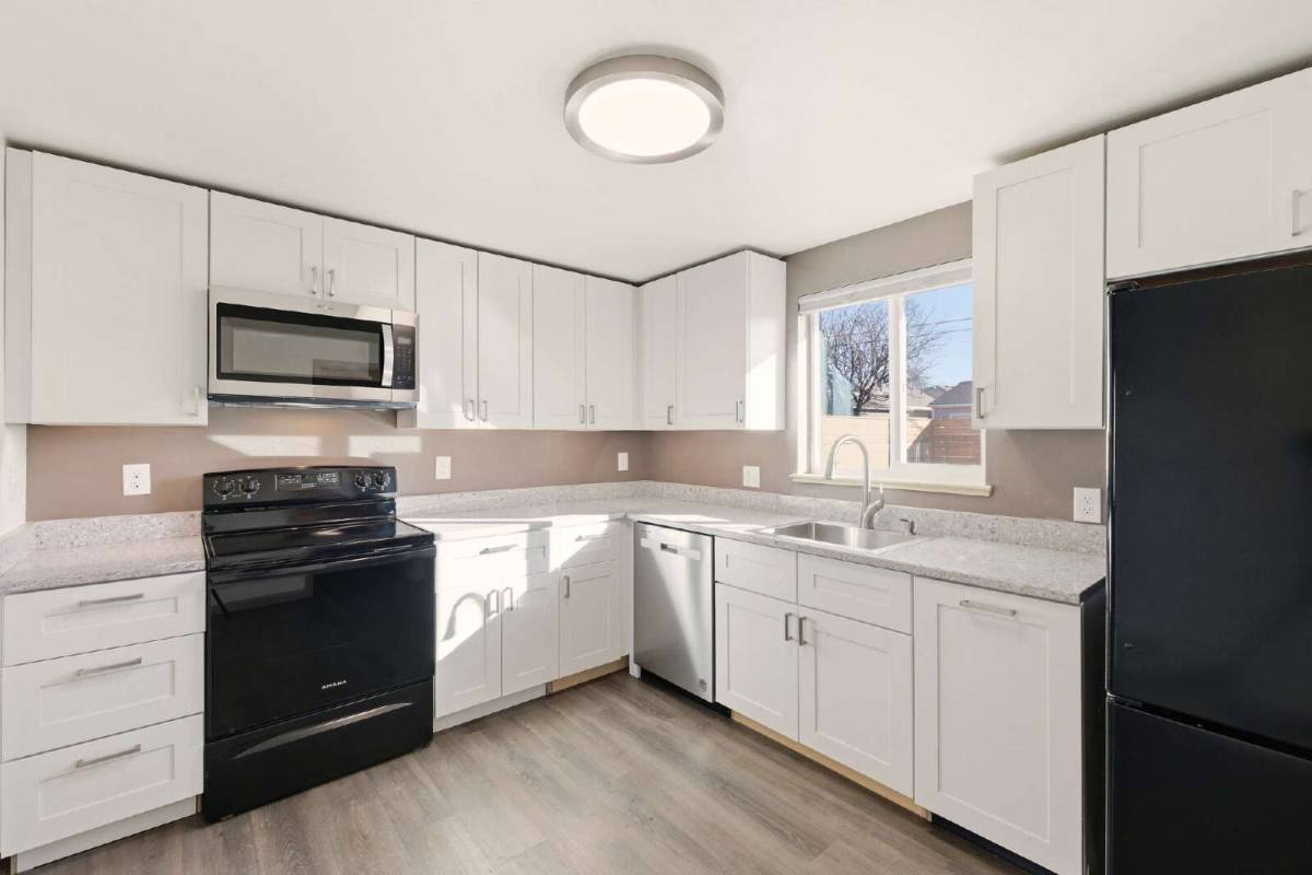 House for rent at 5104 E 33rd Ave, Denver, CO 80207