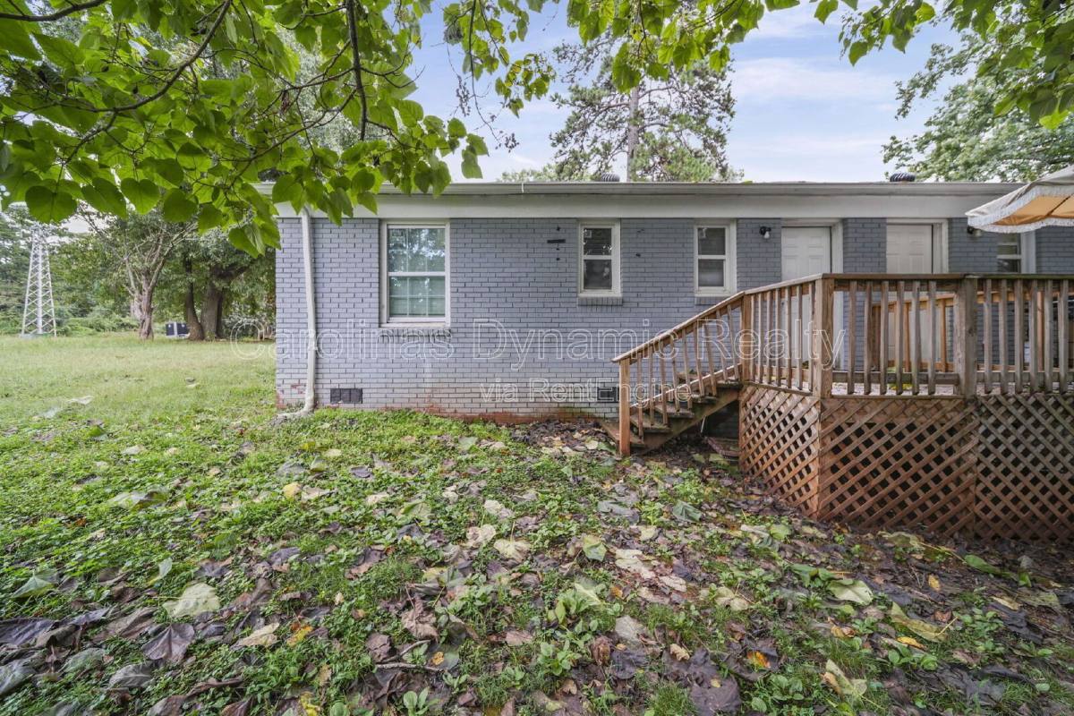 Apartment for rent at 2621 Druid Hills Way #4, Charlotte, NC 28206