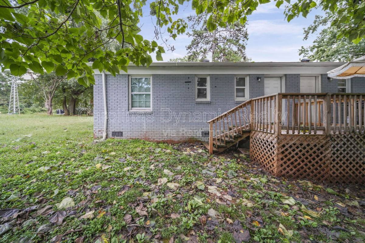 Apartment for rent at 2621 Druid Hills Way #4, Charlotte, NC 28206