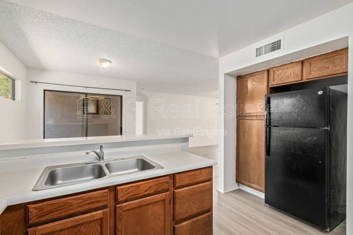 House for rent at 8714 W Amelia Ave, Phoenix, AZ 85037