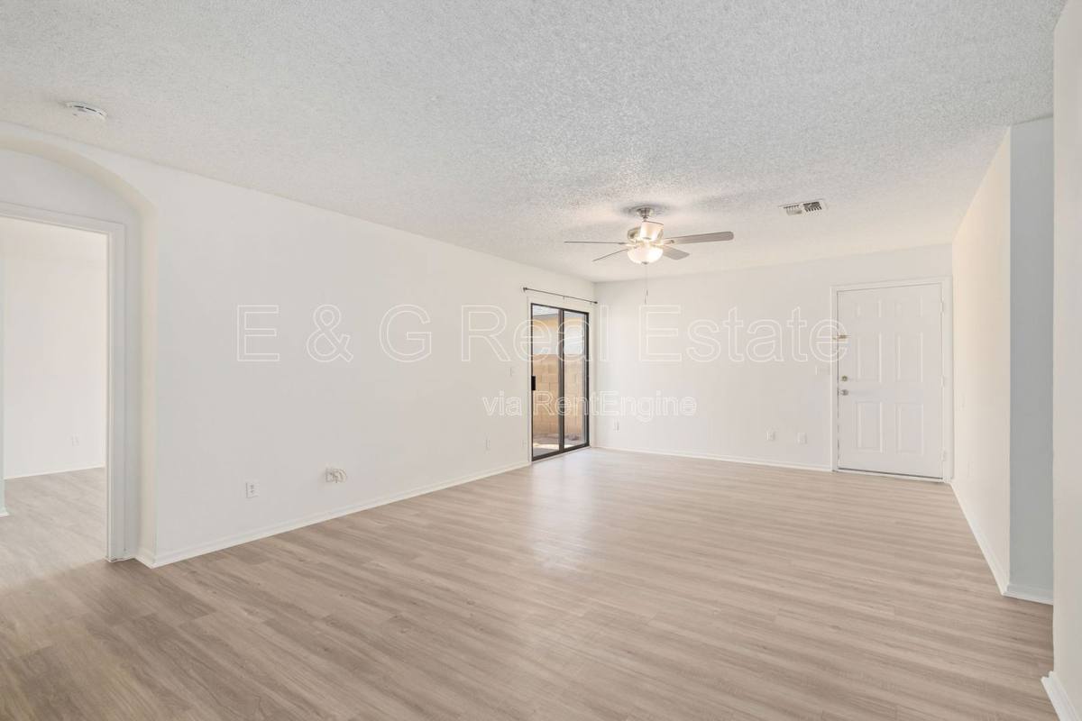 House for rent at 8714 W Amelia Ave, Phoenix, AZ 85037
