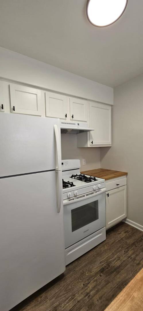 Apartment for rent at 5287 Kalamazoo Ave SE, Grand Rapids, MI 49508