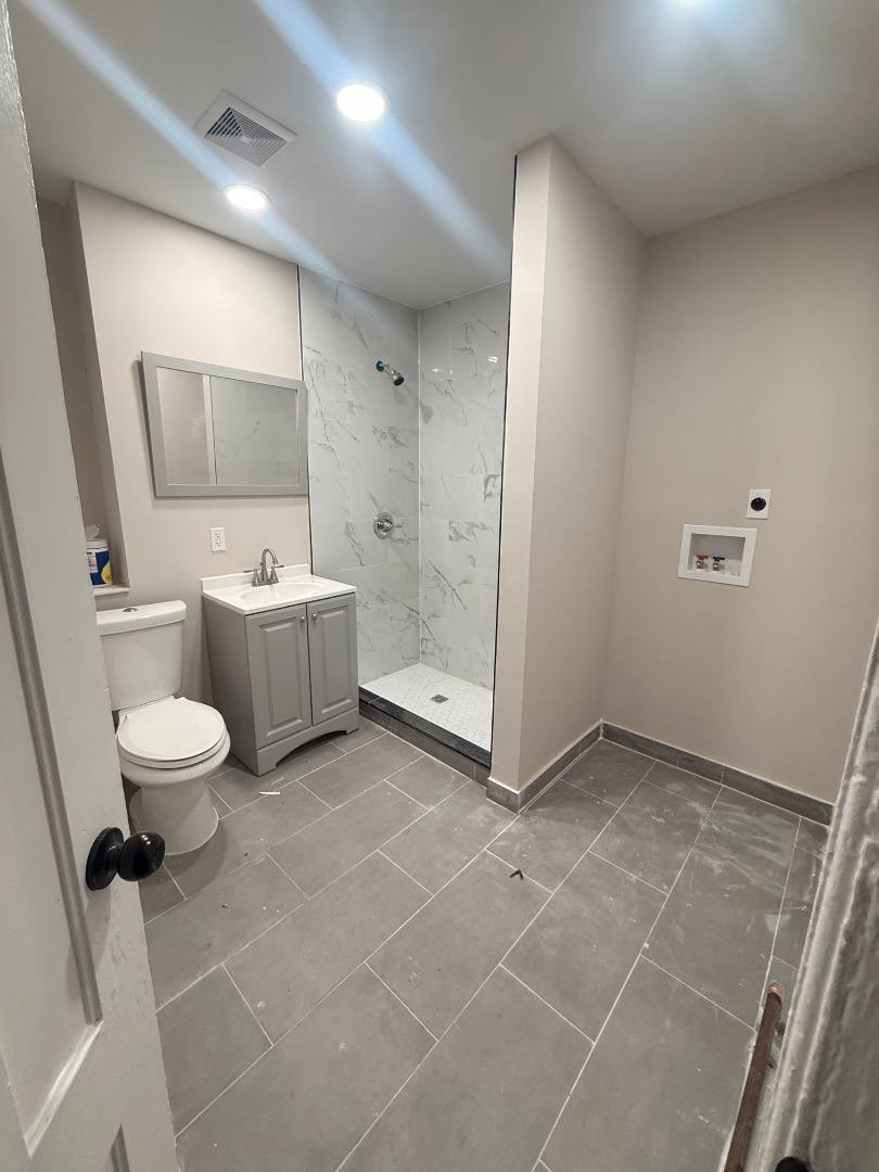 Apartment for rent at 400 Madison Ave #A-3RD Floor, Albany, NY 12210