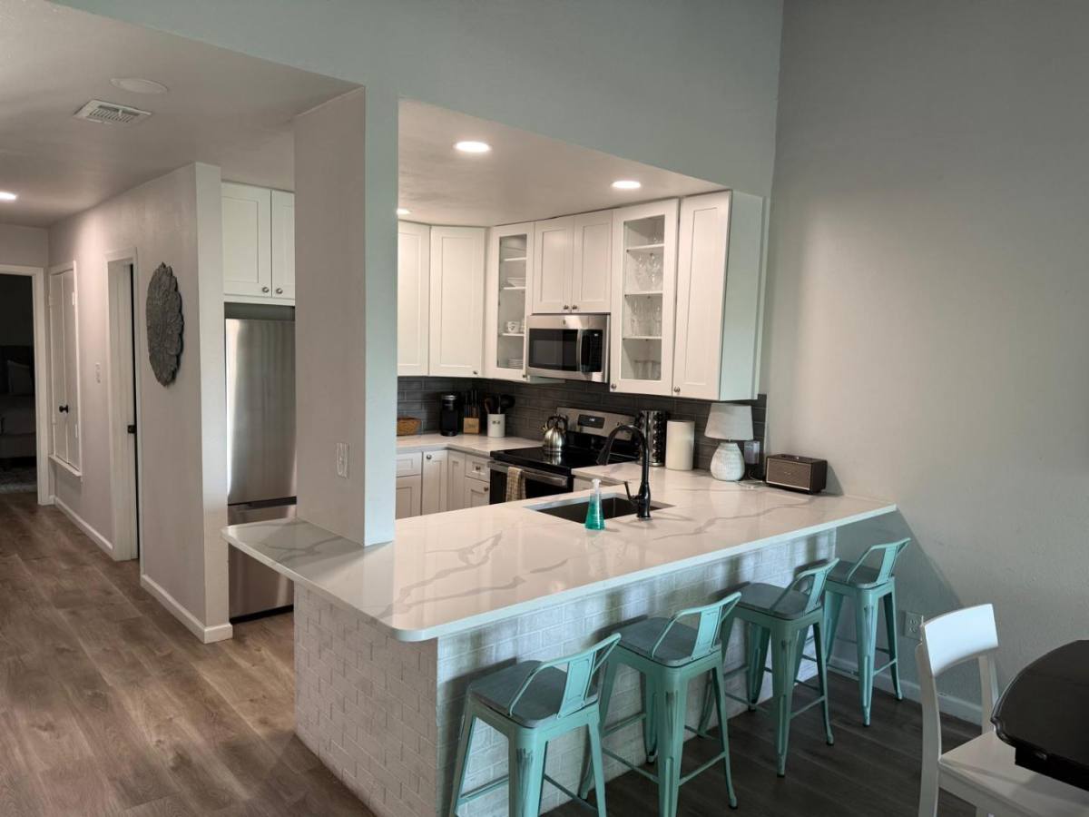Townhouse for rent at 539 S Venture Blvd, Leander, TX 78645