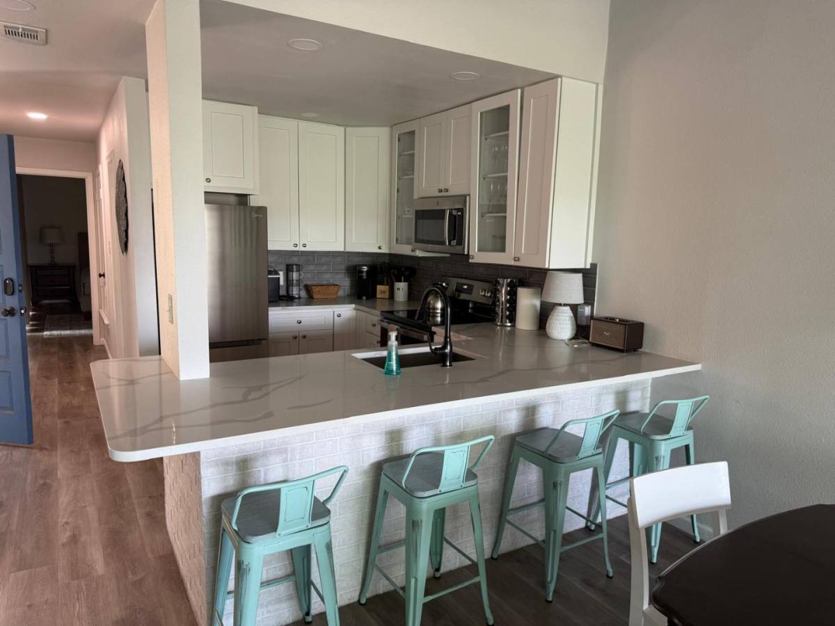 Townhouse for rent at 539 S Venture Blvd, Leander, TX 78645
