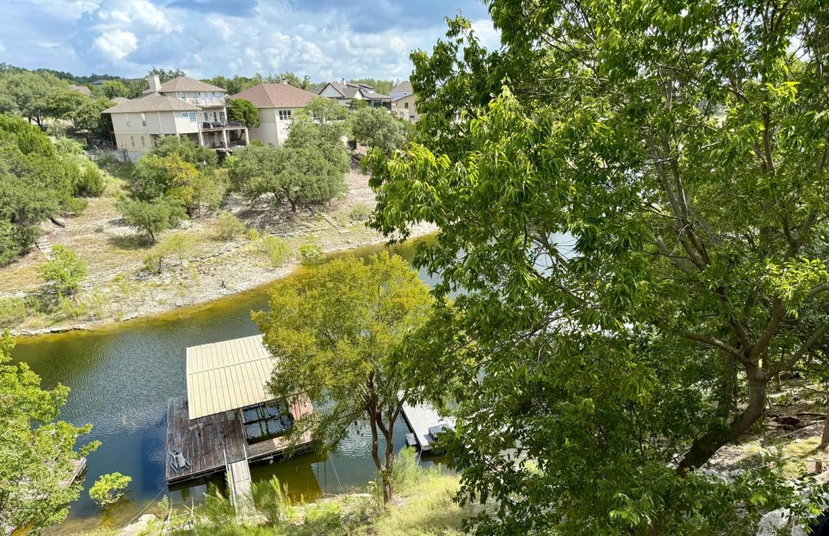 Townhouse for rent at 539 S Venture Blvd, Leander, TX 78645