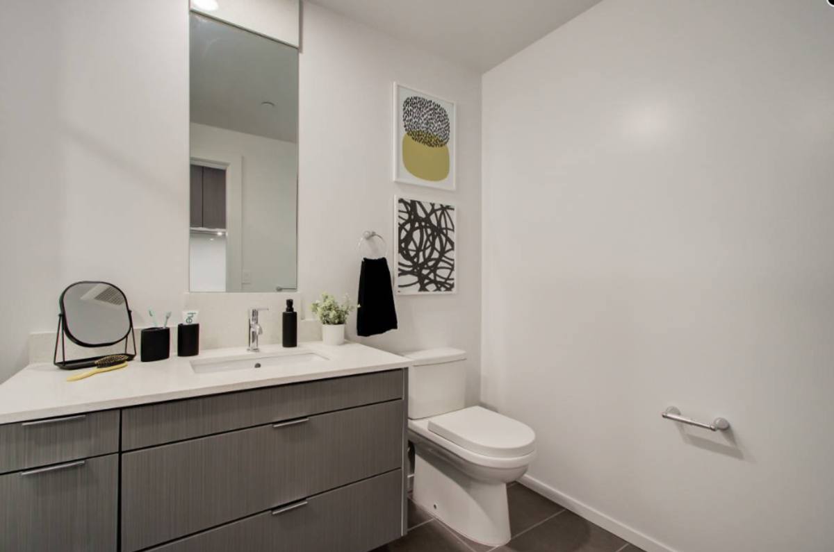 Apartment for rent at 1026 17th St, Sacramento, CA 95814