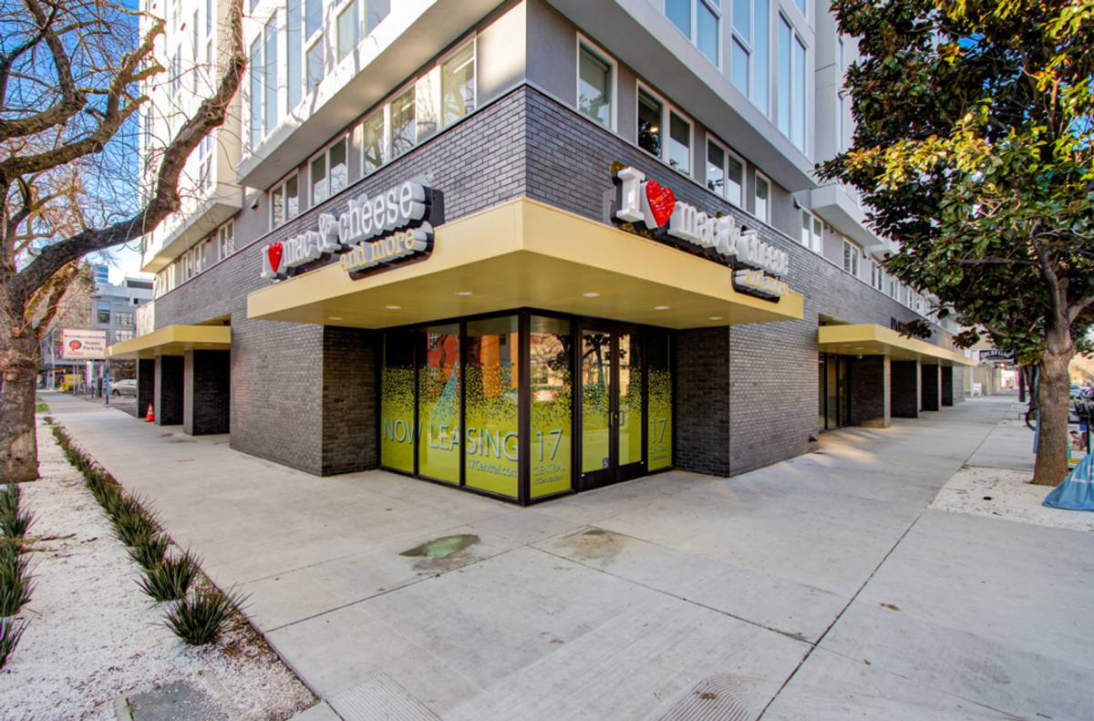 Apartment for rent at 1026 17th St, Sacramento, CA 95814