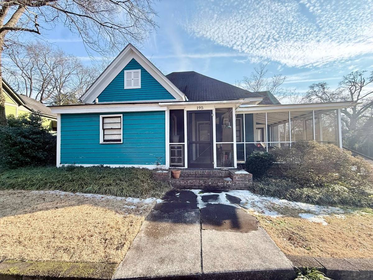 Apartment for rent at 195 Barrow St, Athens, GA 30601