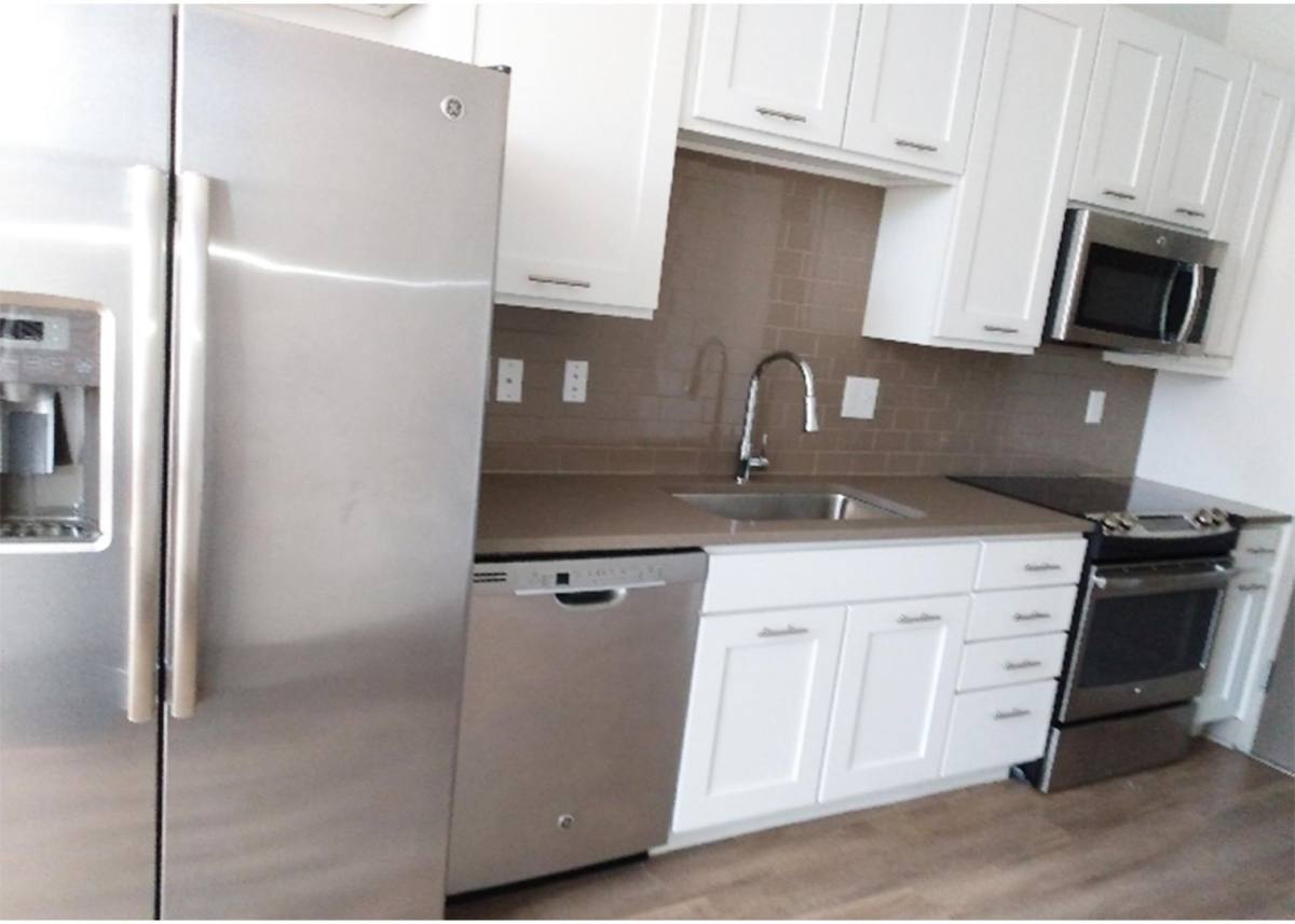 Apartment for rent at 500 Lafayette Ave, Cincinnati, OH 45220