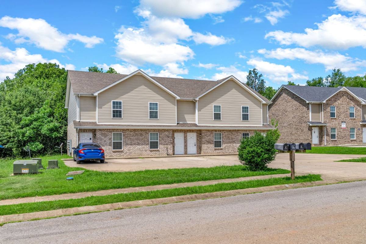 Apartment for rent at 2260 McCormick Lane, Clarksville, TN 37043