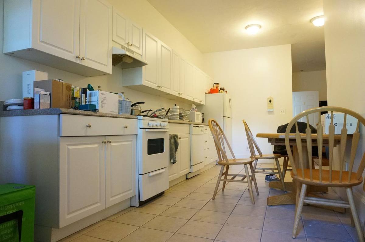 House for rent at 79 Brighton Ave #1B, Brighton, MA 02135