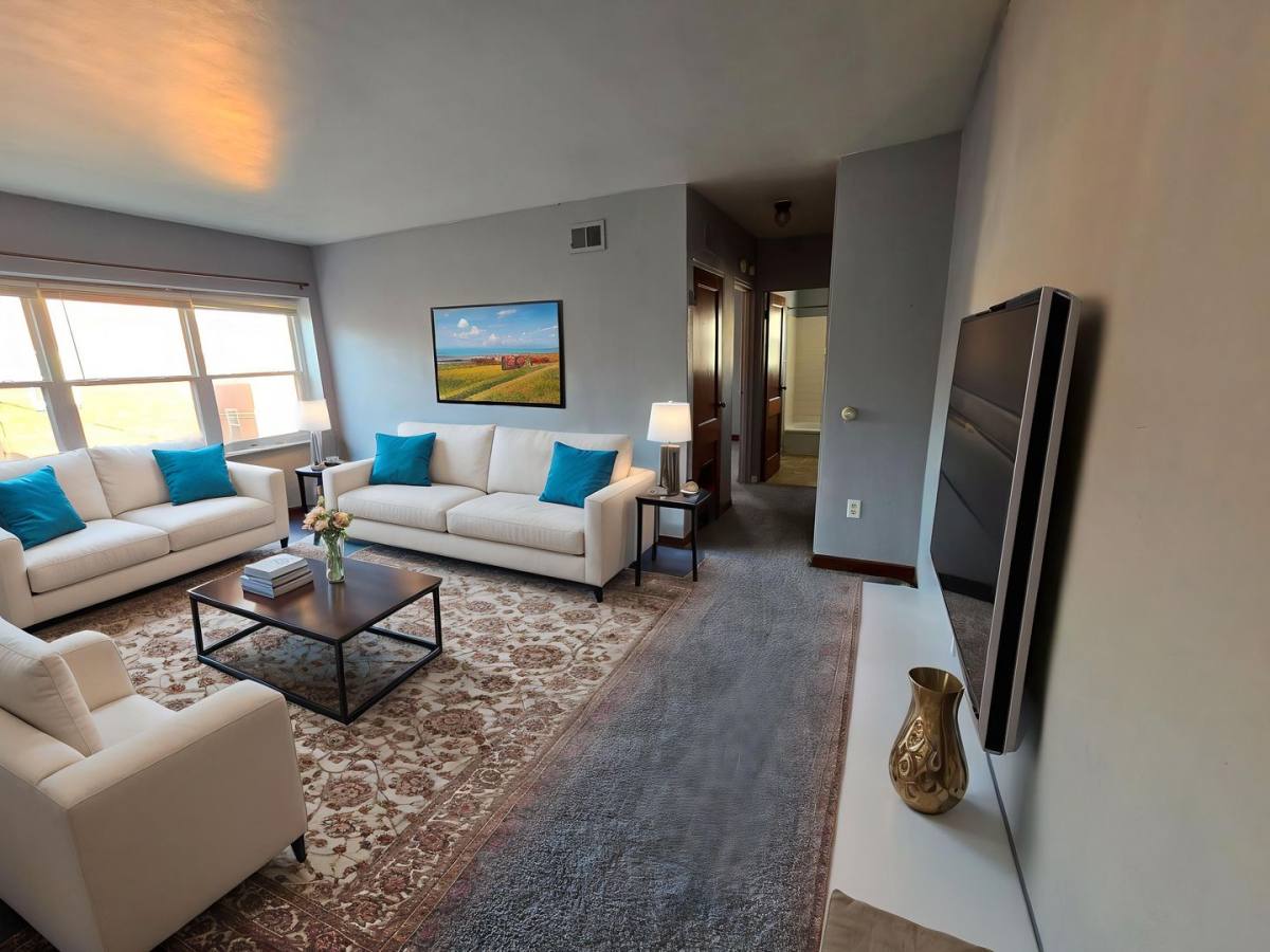 Apartment for rent at 808 State St, Bettendorf, IA 52722