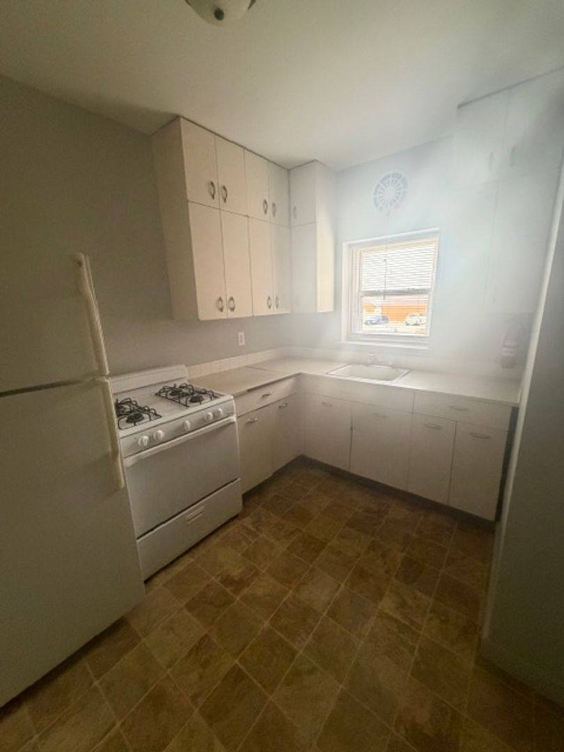 Apartment for rent at 808 State St, Bettendorf, IA 52722
