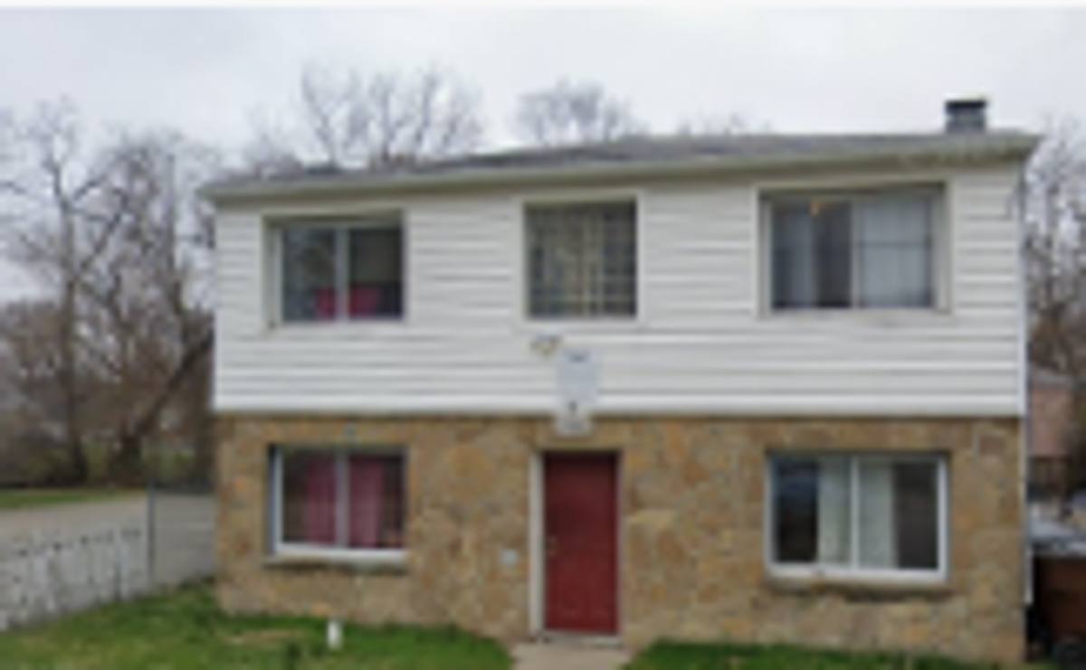 Apartment for rent at 738 Adams St, Cincinnati, OH 45215