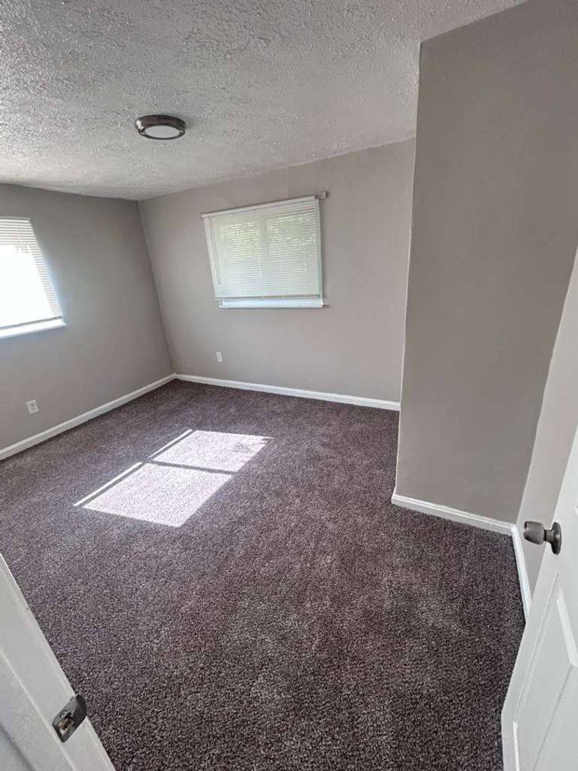 Apartment for rent at 738 Adams St, Cincinnati, OH 45215