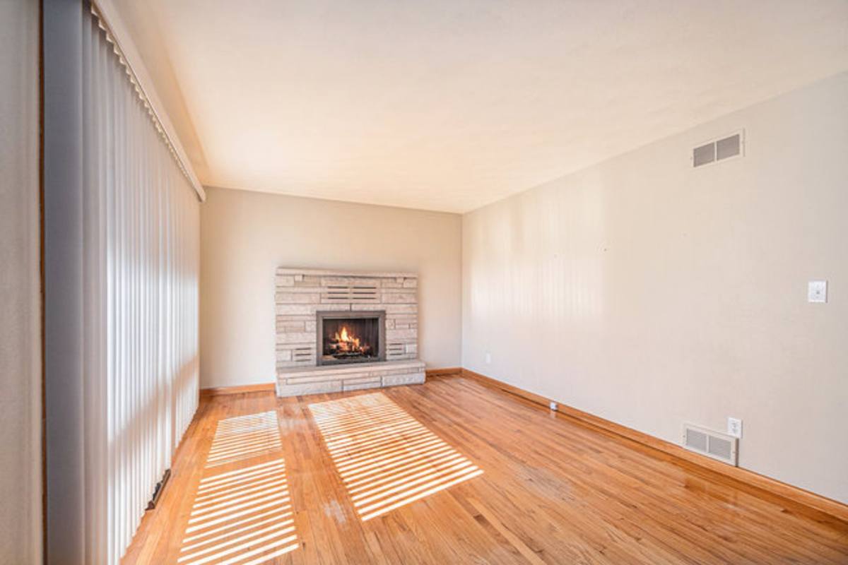 House for rent at 51998 Fir Rd, Granger, IN 46530