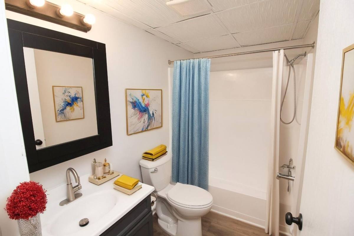 Apartment for rent at 309 S Chicago Ave #12, Sioux Falls, SD 57103