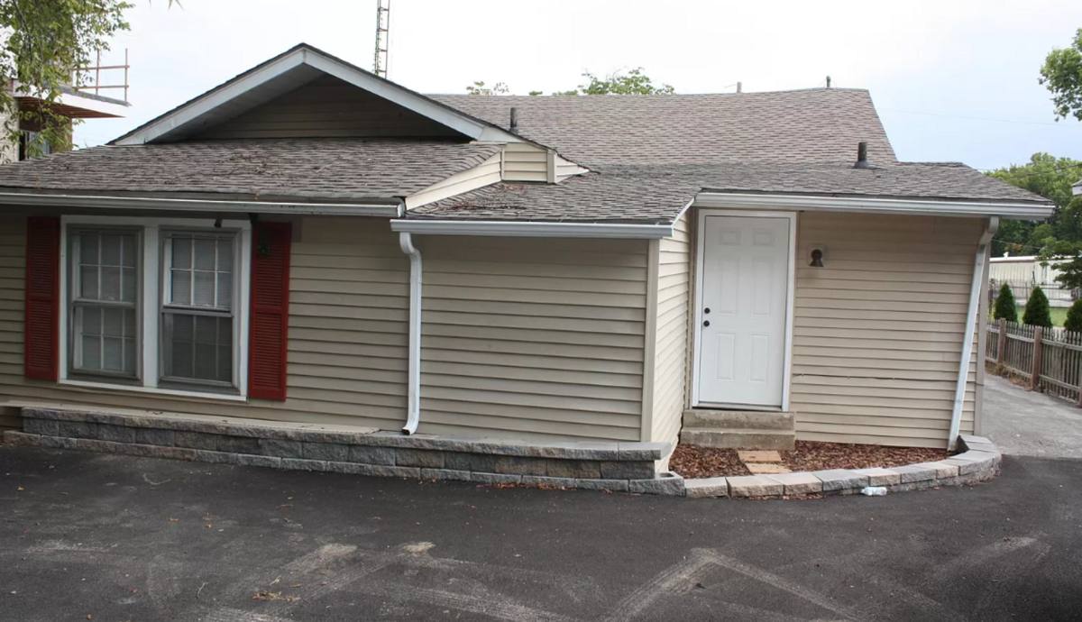 House for rent at 515 E 7th Ave, Bowling Green, KY 42101