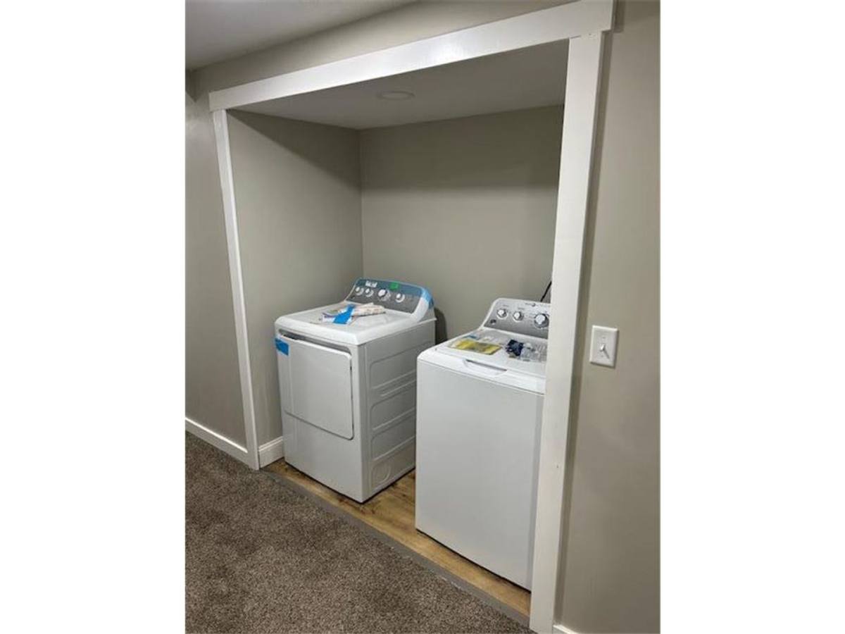 Apartment for rent at 1023 17th Ave SE, Minneapolis, MN 55414