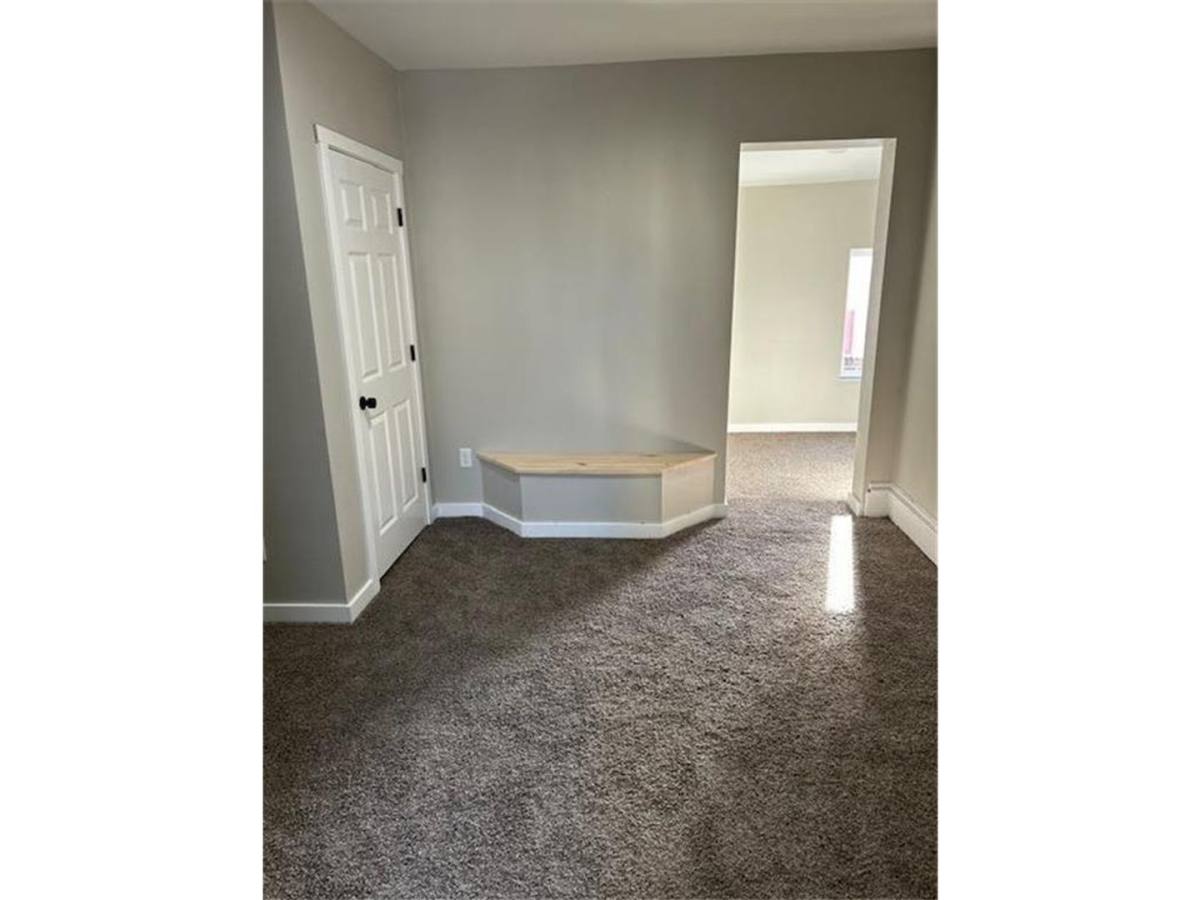 Apartment for rent at 1023 17th Ave SE, Minneapolis, MN 55414