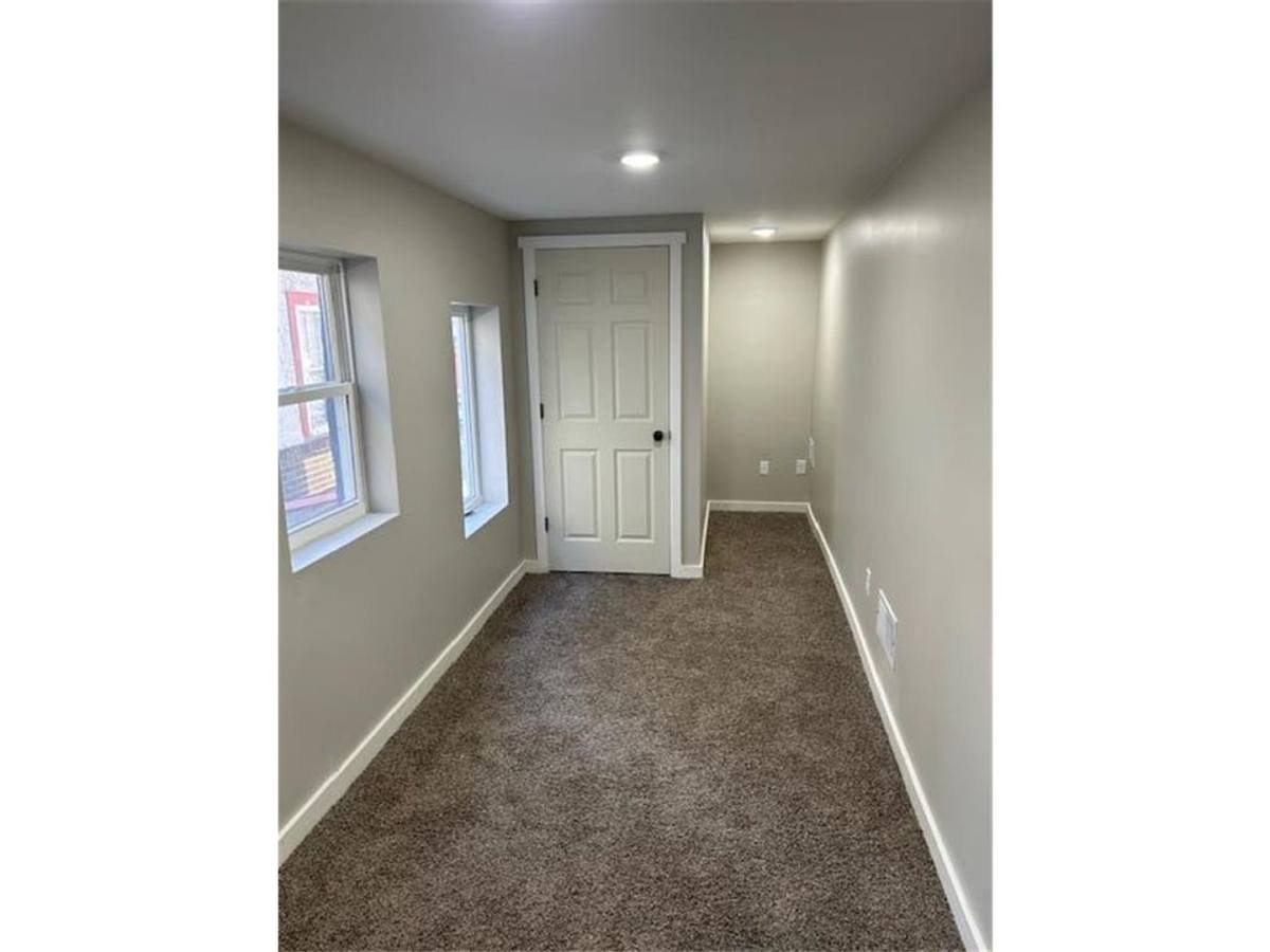 Apartment for rent at 1023 17th Ave SE, Minneapolis, MN 55414