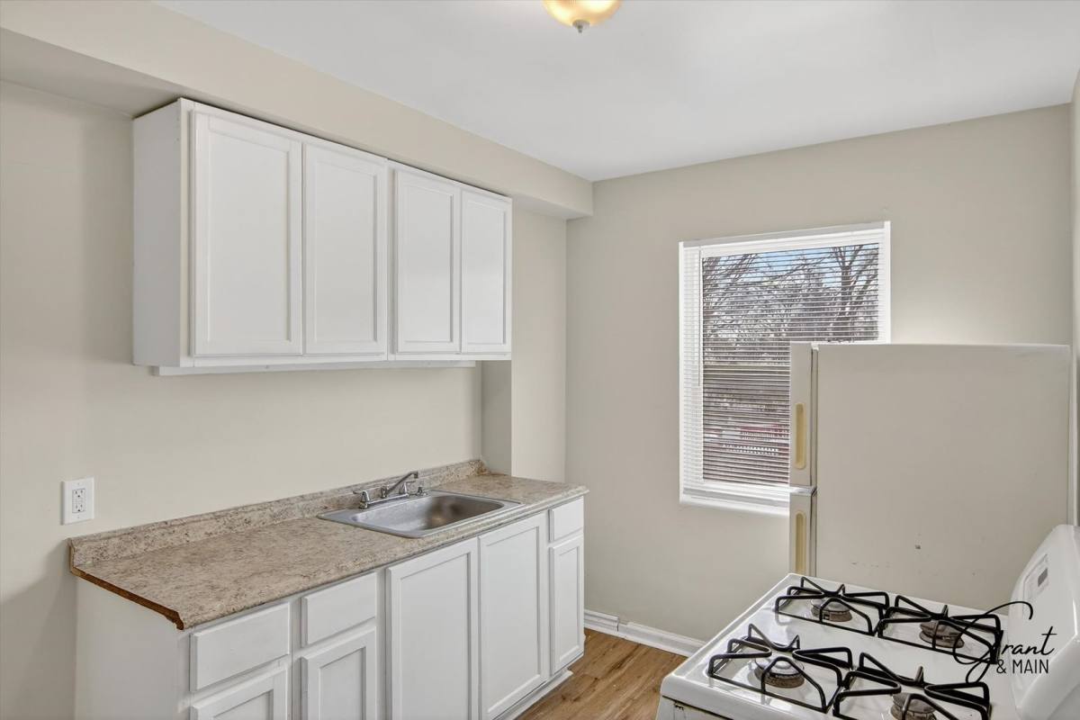 Apartment for rent at 12200 Cheyenne St, Detroit, MI 48227
