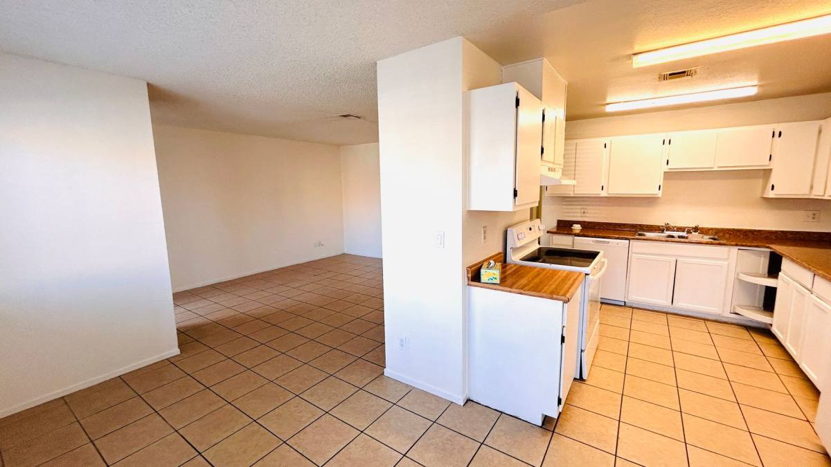 Apartment for rent at 6217 Yerba Lane, Las Vegas, NV 89108