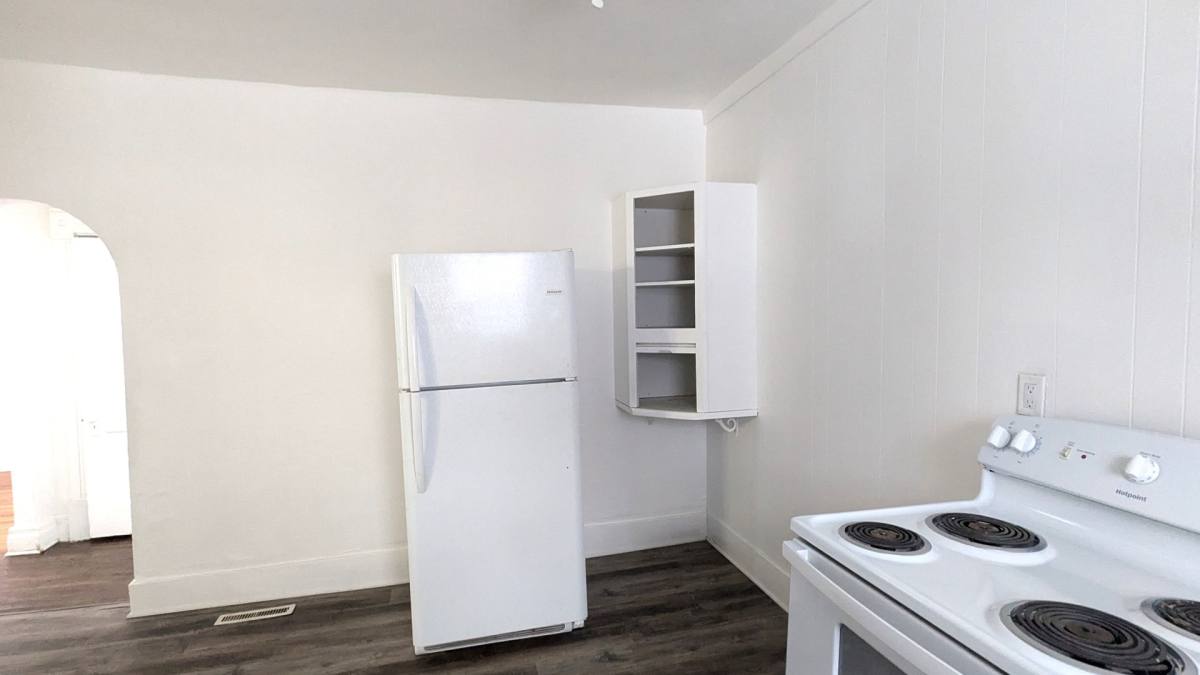 Apartment for rent at 2516 5th St, Muskegon, MI 49444