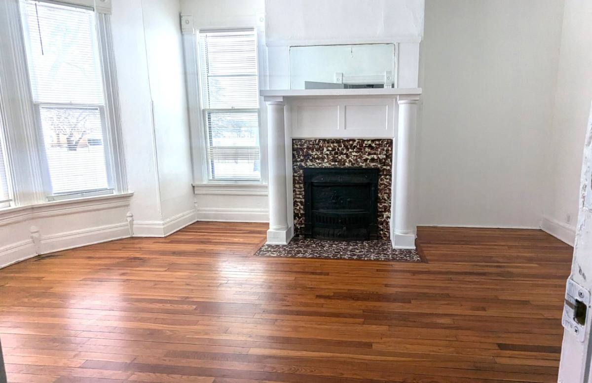 Apartment for rent at 2516 5th St, Muskegon, MI 49444