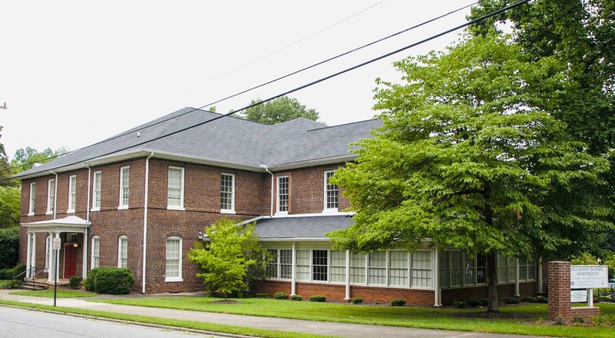 Apartment for rent at 501 S Mulberry St, Statesville, NC 28677