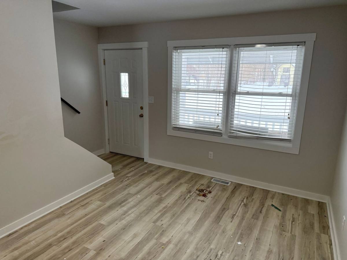 Apartment for rent at 321 323 Elizabeth St, Parma, MI 49269