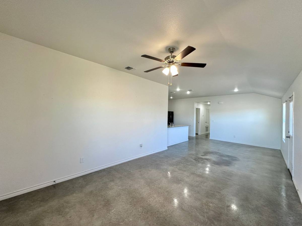 Townhouse for rent at 5814 Harriet Tubman Ave, Killeen, TX 76543
