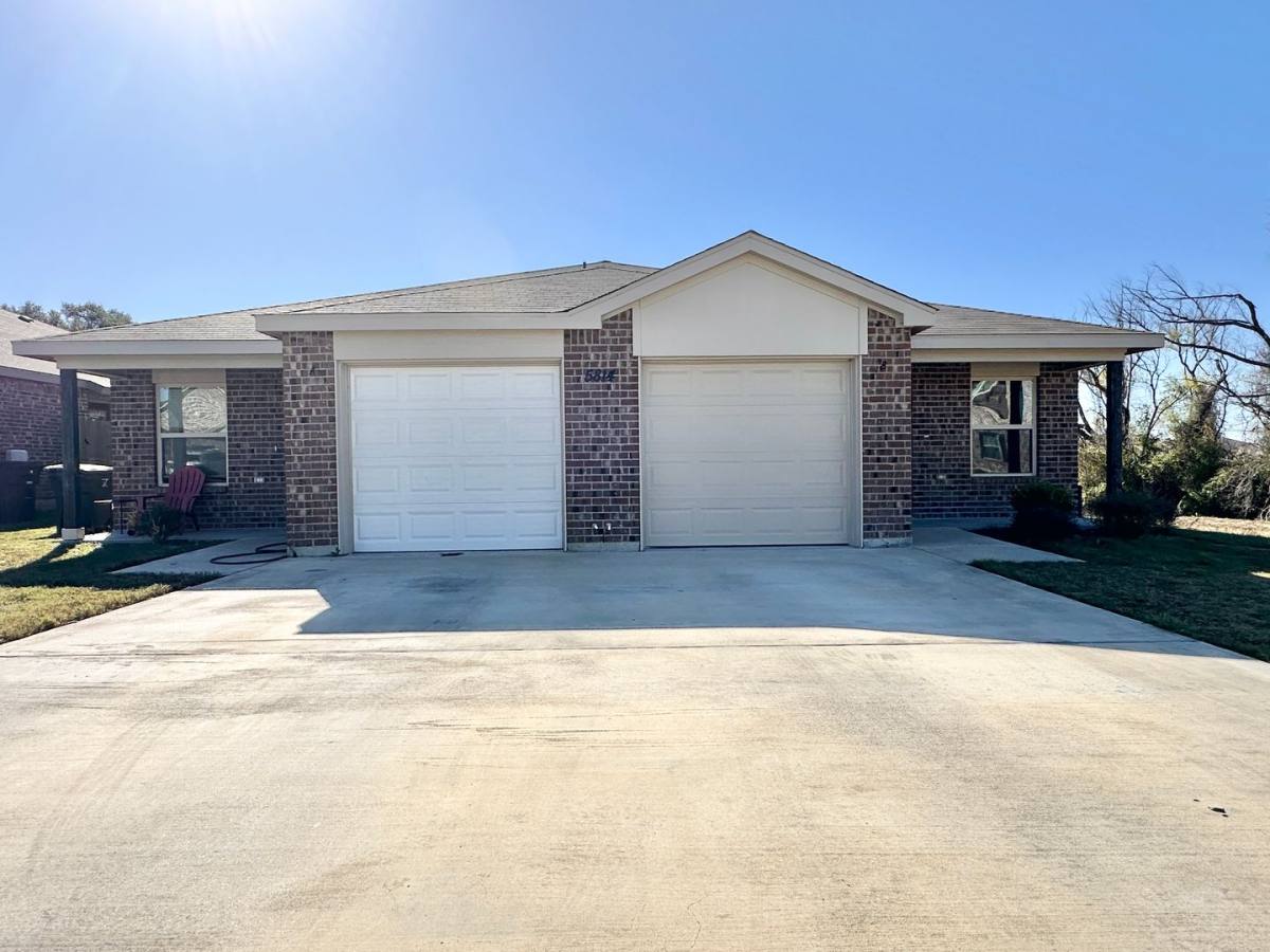 Townhouse for rent at 5814 Harriet Tubman Ave, Killeen, TX 76543