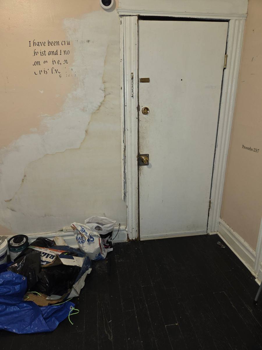 Apartment for rent at 91 S Munn Ave, Newark, NJ 07106