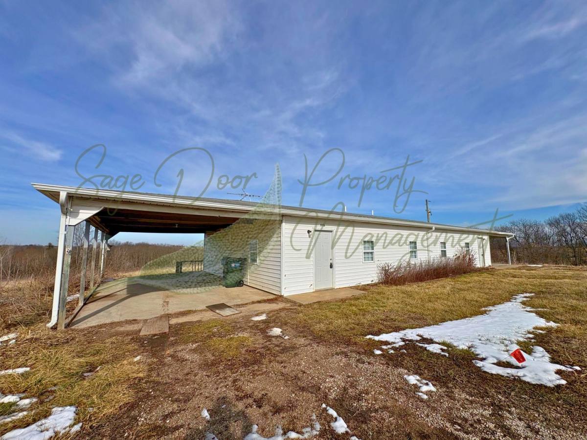 Apartment for rent at 117 NE State Highway E, Warrensburg, MO 64093