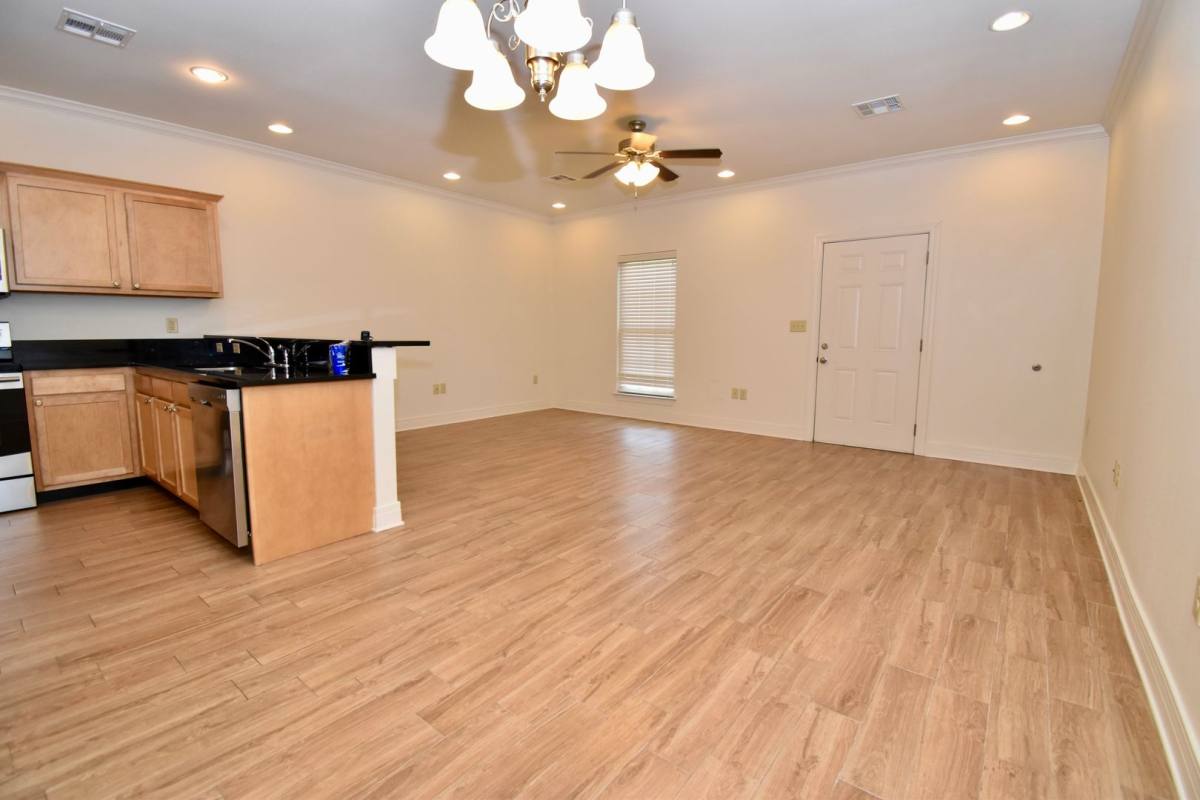 Apartment for rent at 1220 E Kentucky Ave, Ruston, LA 71270