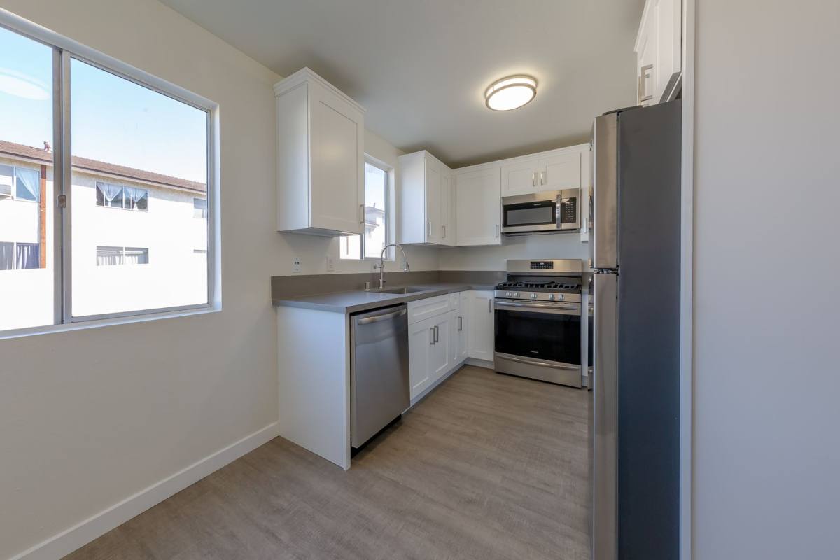 Apartment for rent at 628 W California Ave, Vista, CA 92083