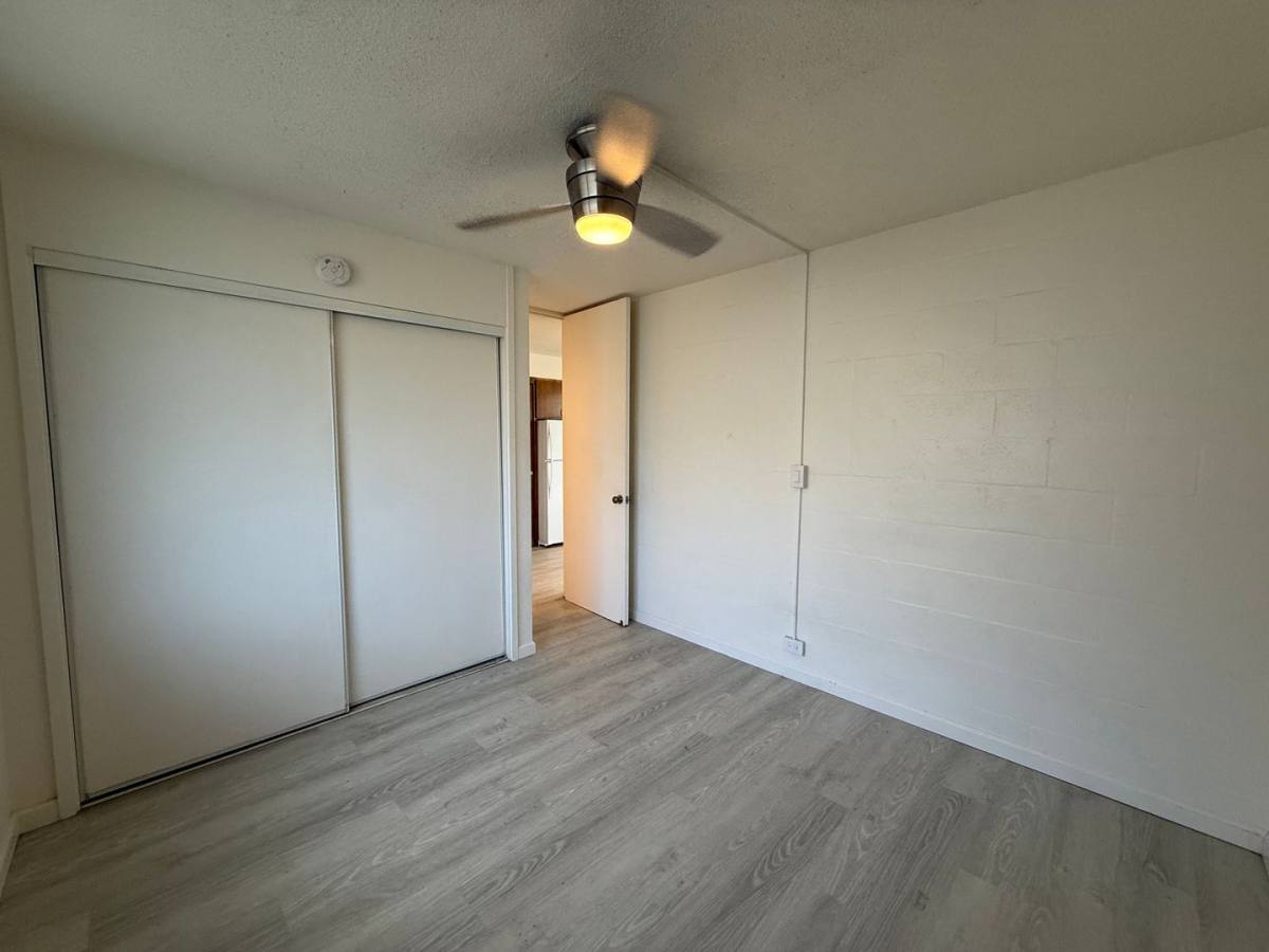 Apartment for rent at 1508 Pensacola St, Honolulu, HI 96822