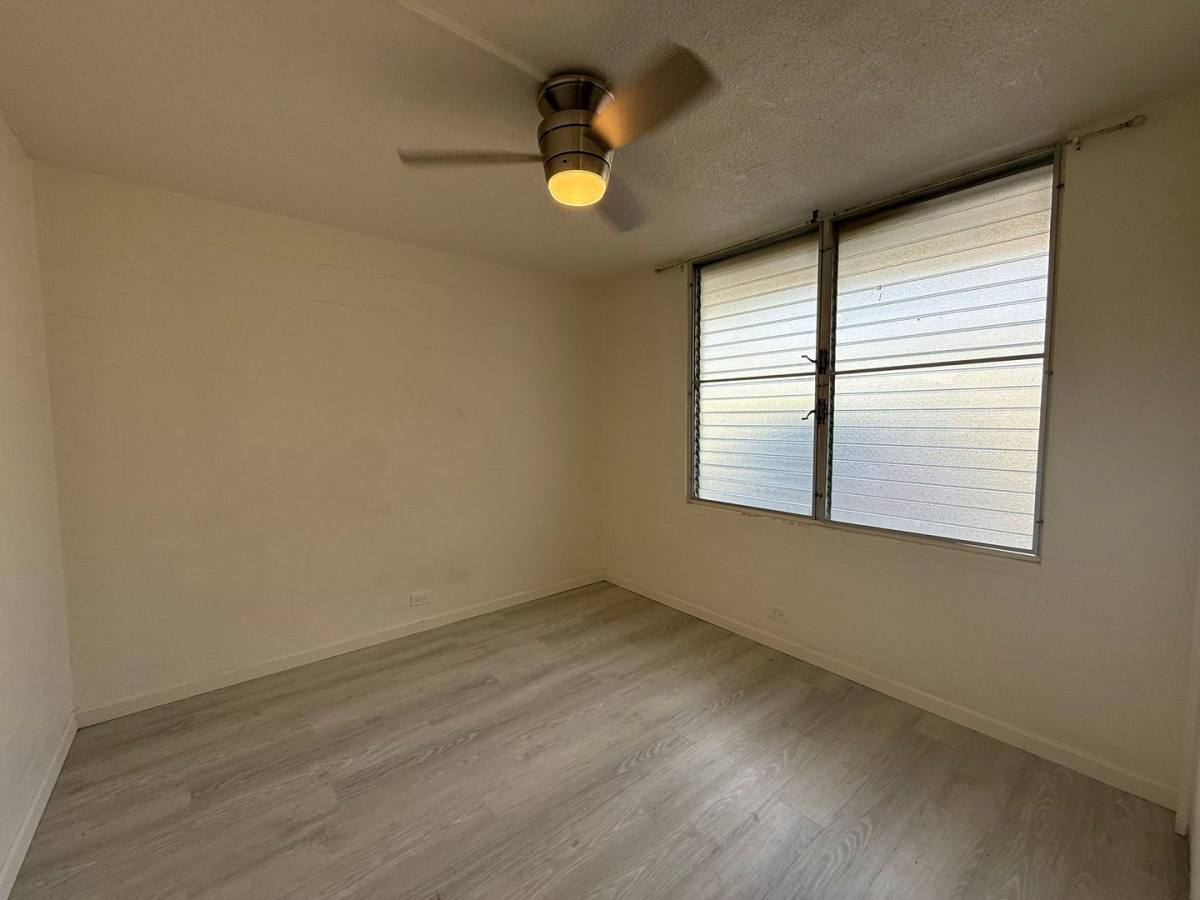 Apartment for rent at 1508 Pensacola St, Honolulu, HI 96822