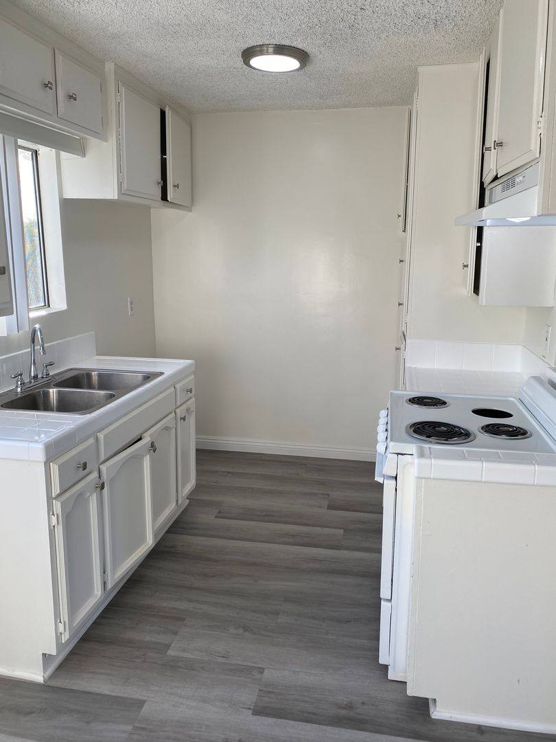 Apartment for rent at 20356 Cohasset, Winnetka, CA 91306