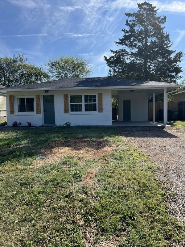 House for rent at 1712 Vada Circle, Knoxville, TN 37912