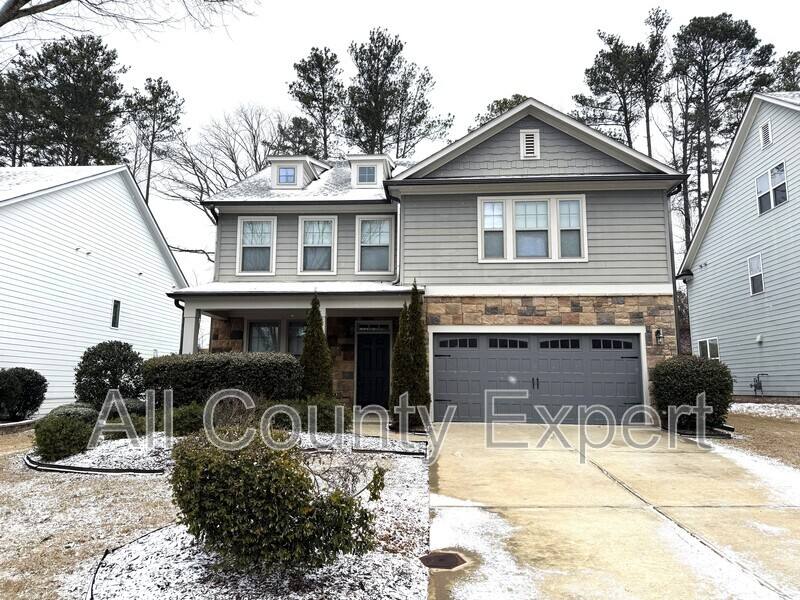 House for rent at 920 Grove Valley Dr, Cumming, GA 30041