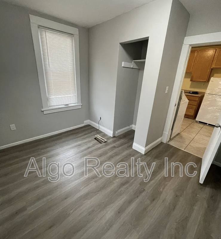 Apartment for rent at 2211 Queen Ave N #1, Minneapolis, MN 55411