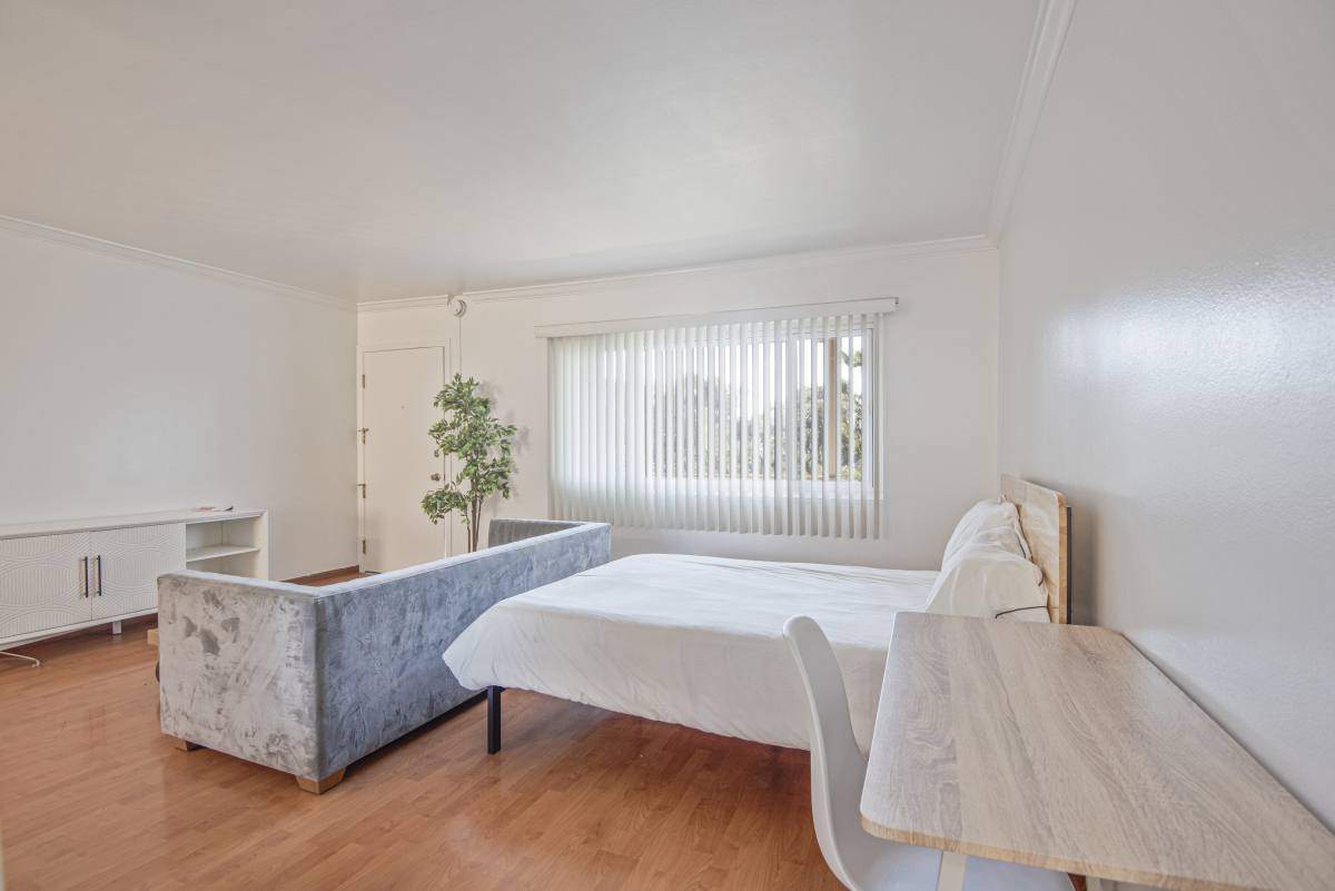 Condo for rent at 5837B W 88th St, Los Angeles, CA 90045